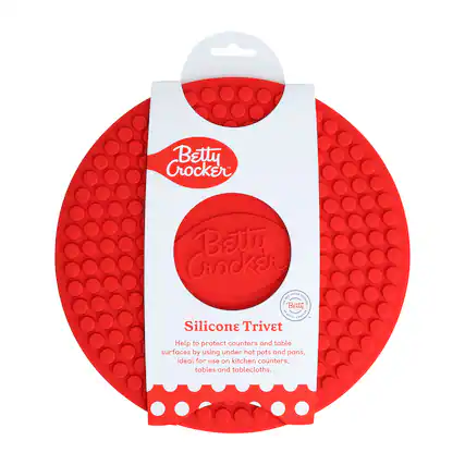 Betty Crocker
Silicone Trivet
Help to protect counters and table surfaces by using under hot pots and pans, ideal for use on kitchen counters, tables and tablecloths.