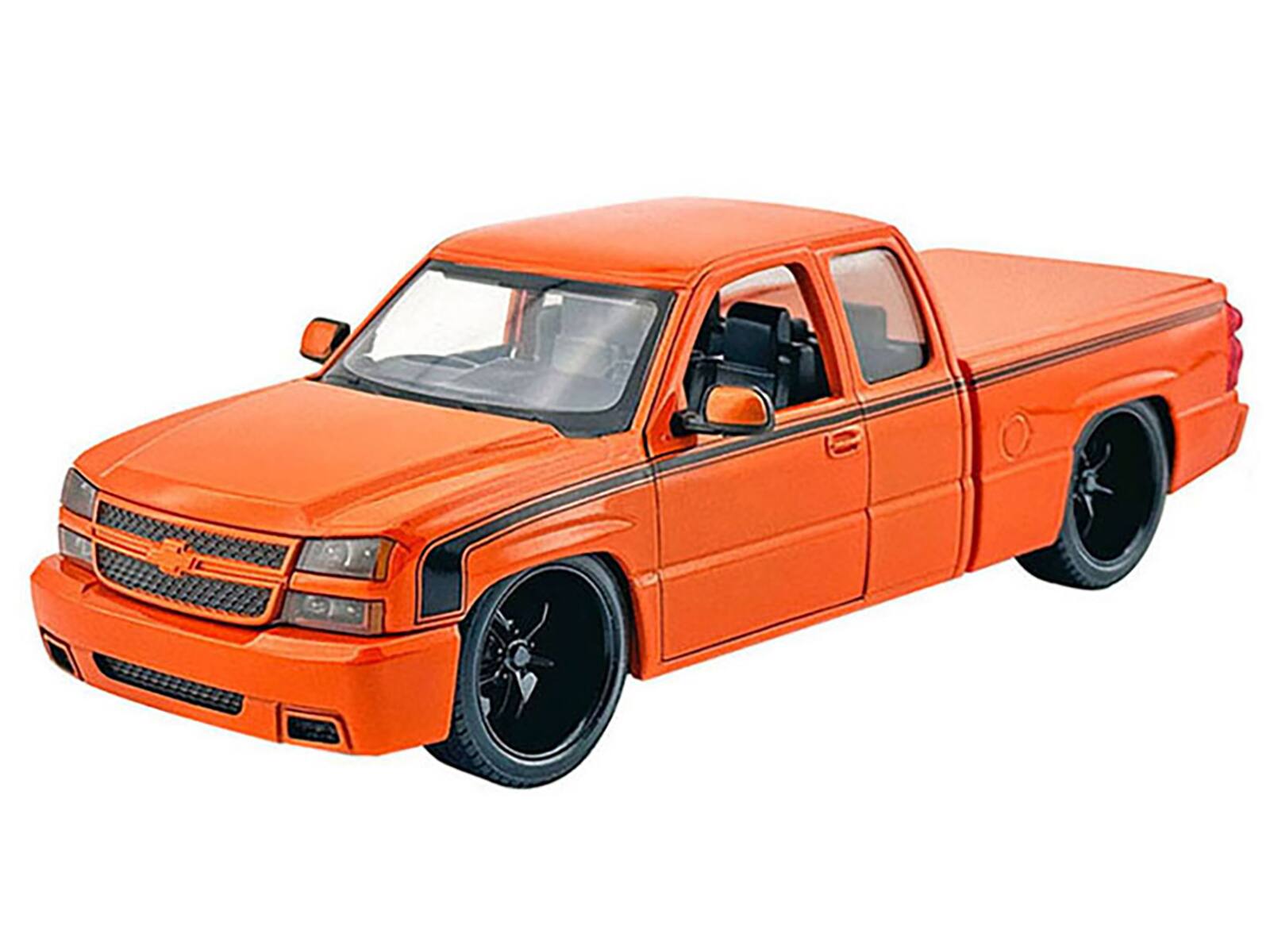 Angle. Motormax - 2006 Chevrolet Silverado Custom Pickup Truck Orange Metallic with Black Stripes "Die-Cast Collection" Series 1/25 - Orange Metallic with Black.