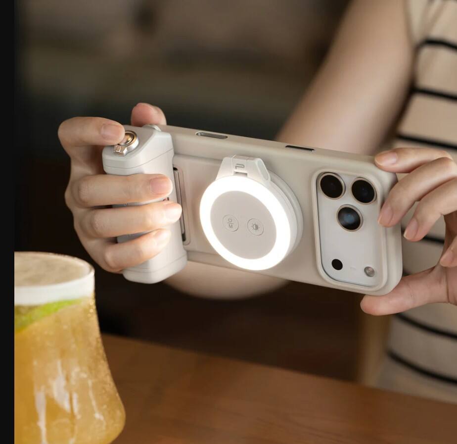 Alt View 3. PGYTECH - PGYTECH MagCam 2 Phone Grip Classic Black, Magnetic Grip with 3000mAh Power Bank, MagSafe Charging - Classic Black.