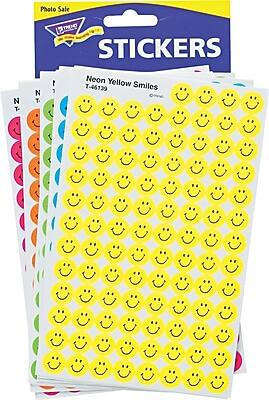 Photo Safe  
STICKERS  
Neon Yellow Smiles  
T-46129