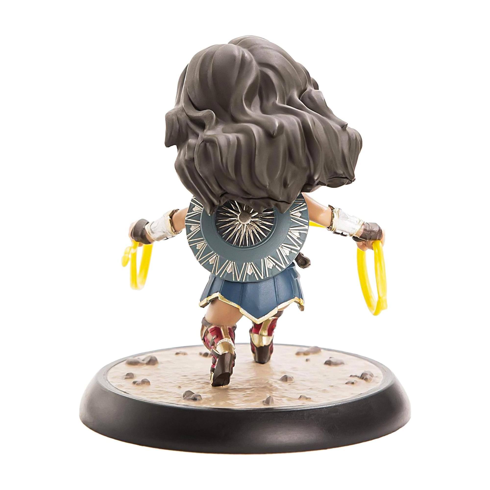 Alt View 3. DC Universe - Wonder Woman 3" Q-Figure.