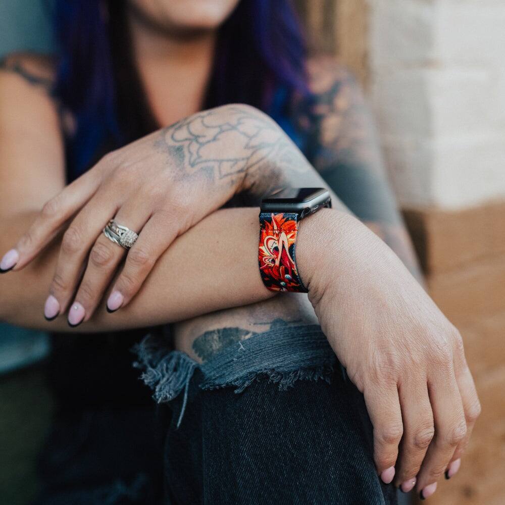 Alt View 3. ZOX - Don't Lose Your Head Labyrinth NFC Smartwatch Band, 22mm - Red.