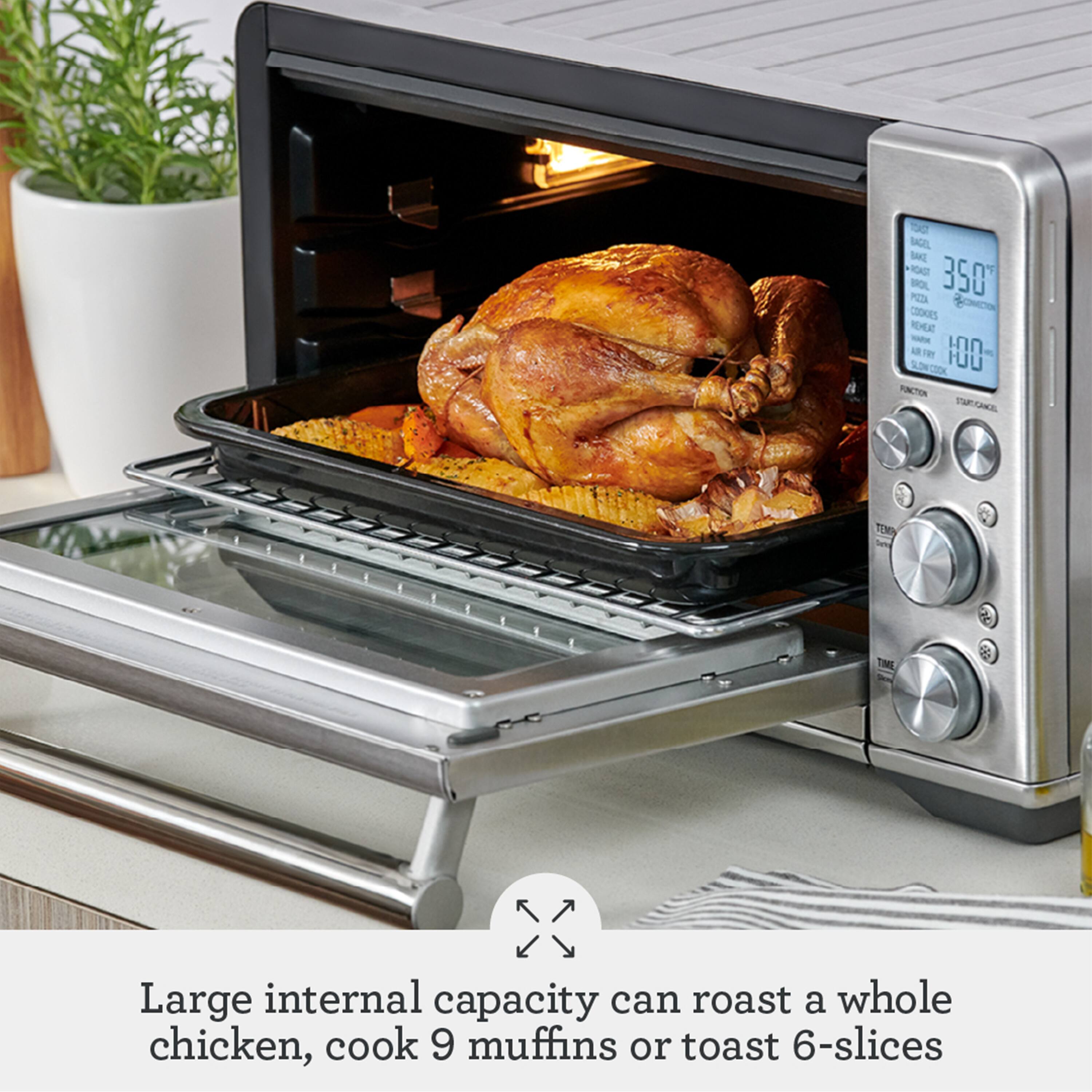 Large internal capacity can roast a whole chicken, cook 9 muffins or toast 6-slices