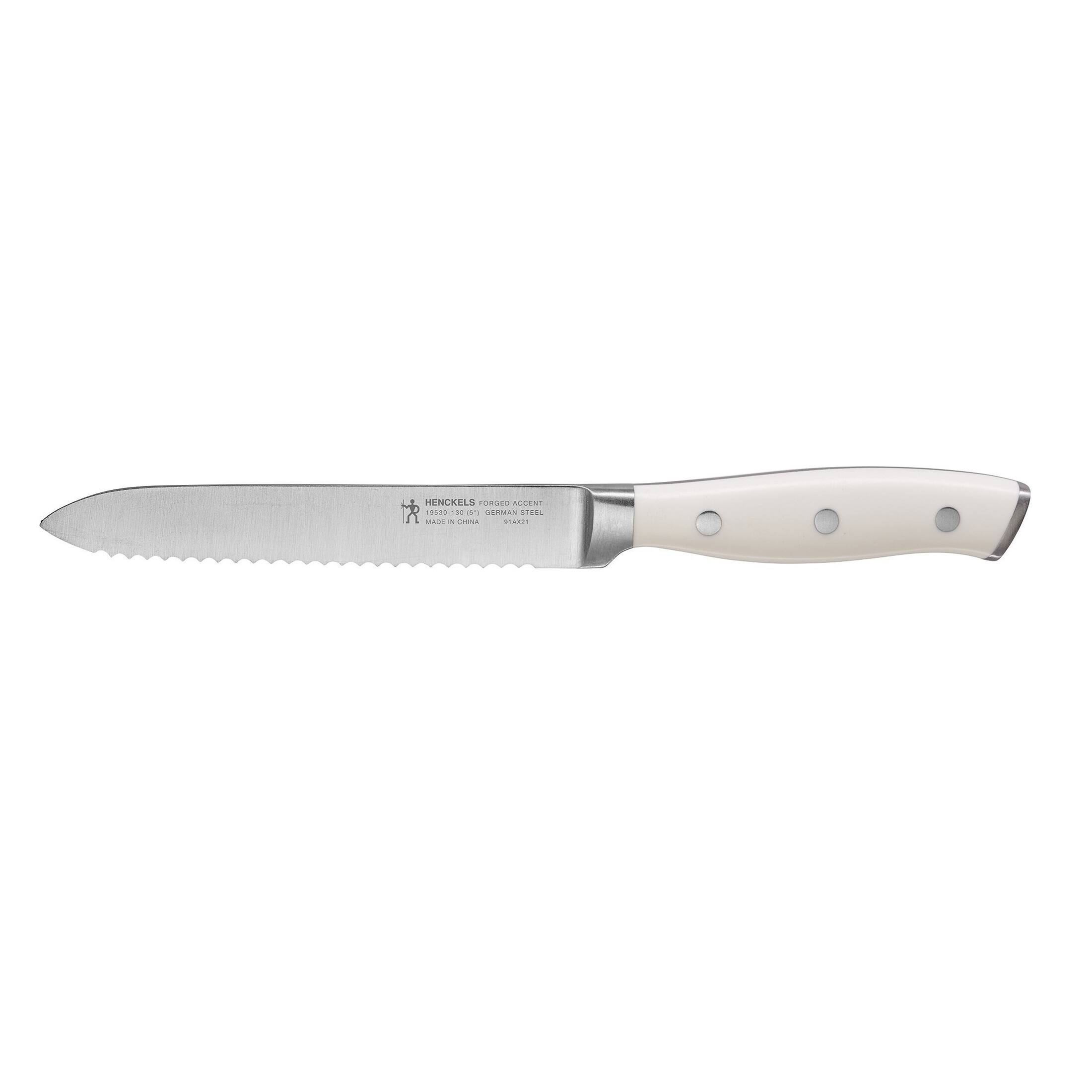 HENCKELS FORGED ACCENT  
MADE IN CHINA  
GERMAN STEEL  
STAINLESS