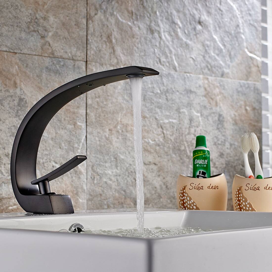 4 DARLIE  
Silea deer  
Silea deer