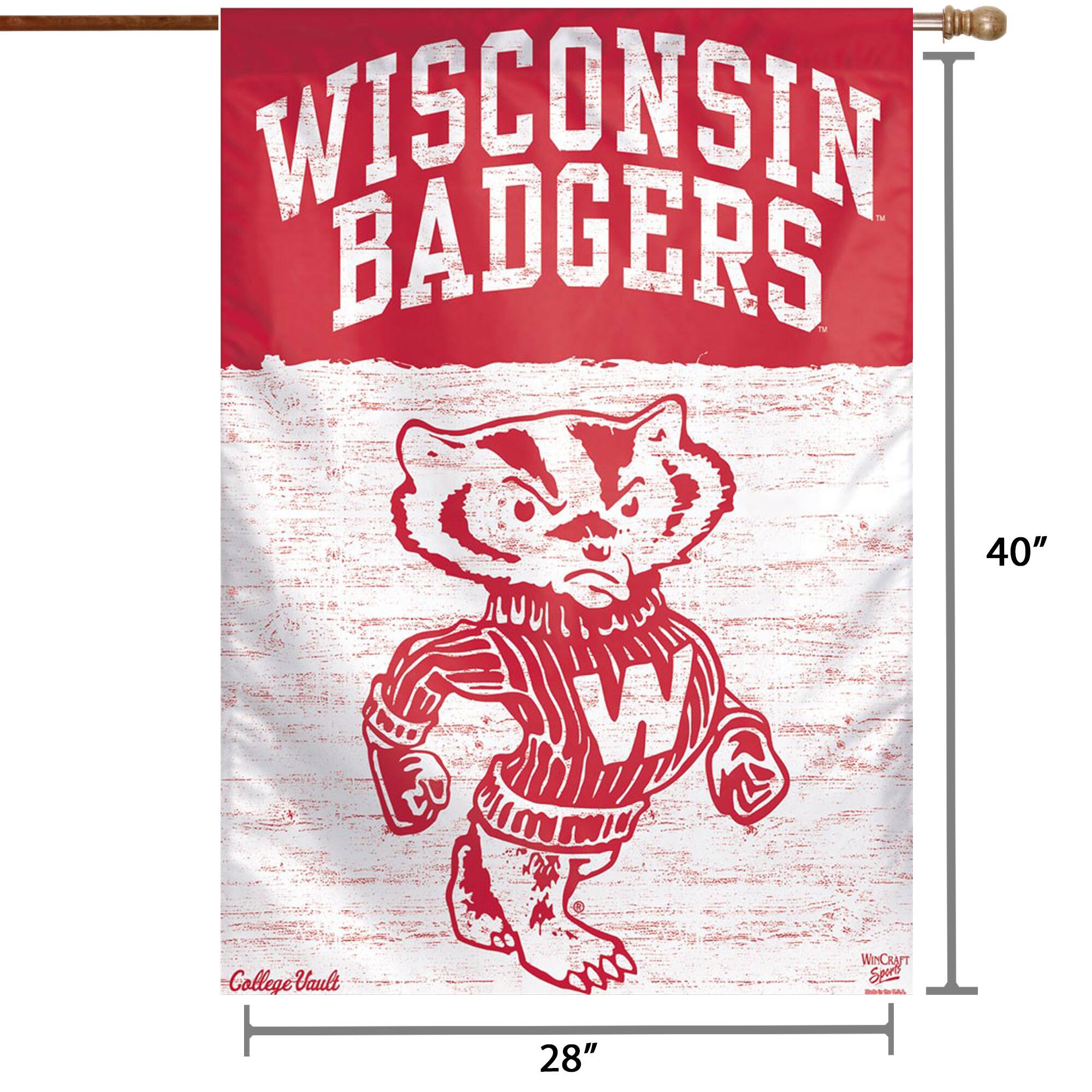 WISCONSIN BADGERS  
College Vault  
WNCRAT Sport  
40" W x 28" H