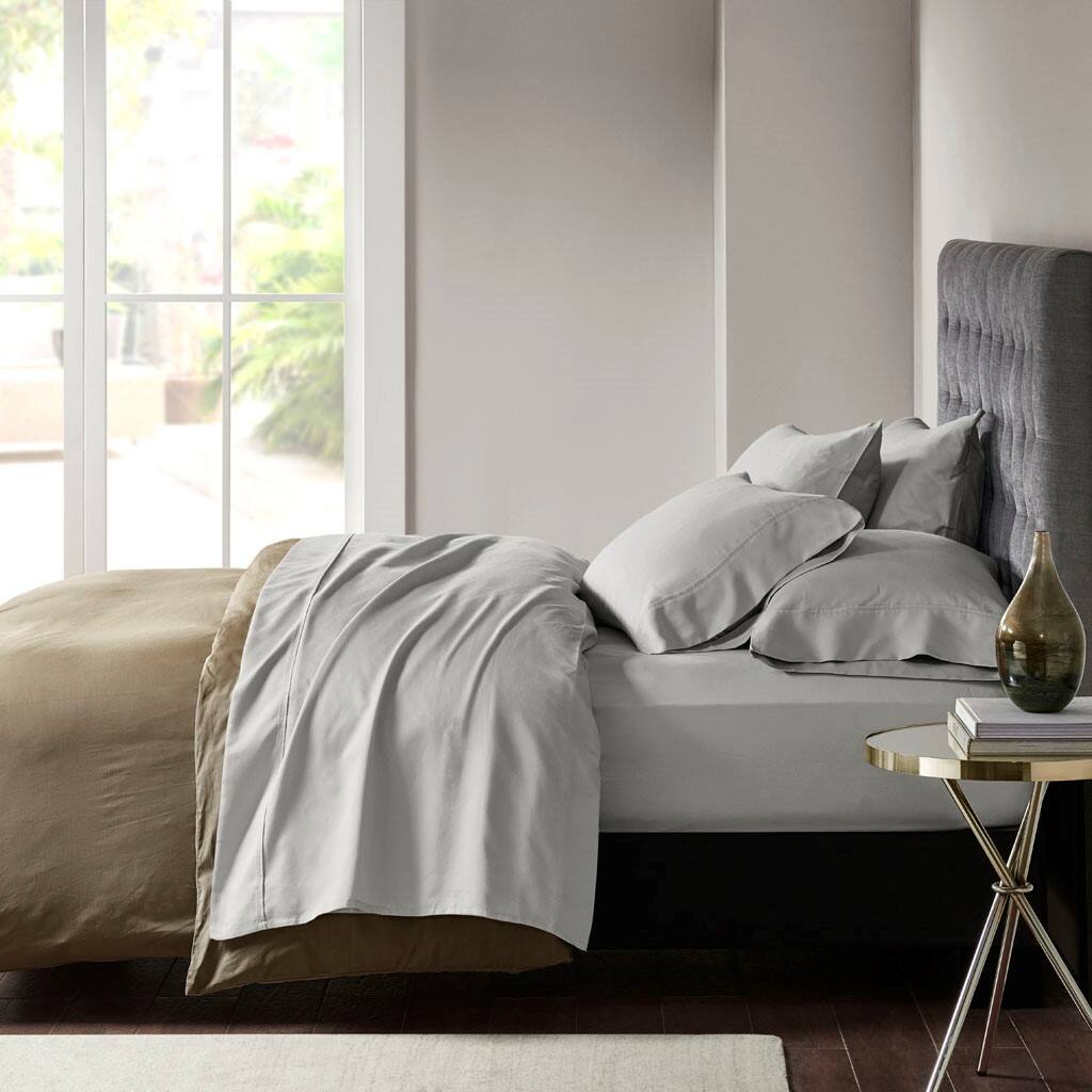Alt View 1. Gracie Mills - Gracie Mills Elodie 800 Thread Count Sateen Sheet Set - Grey.