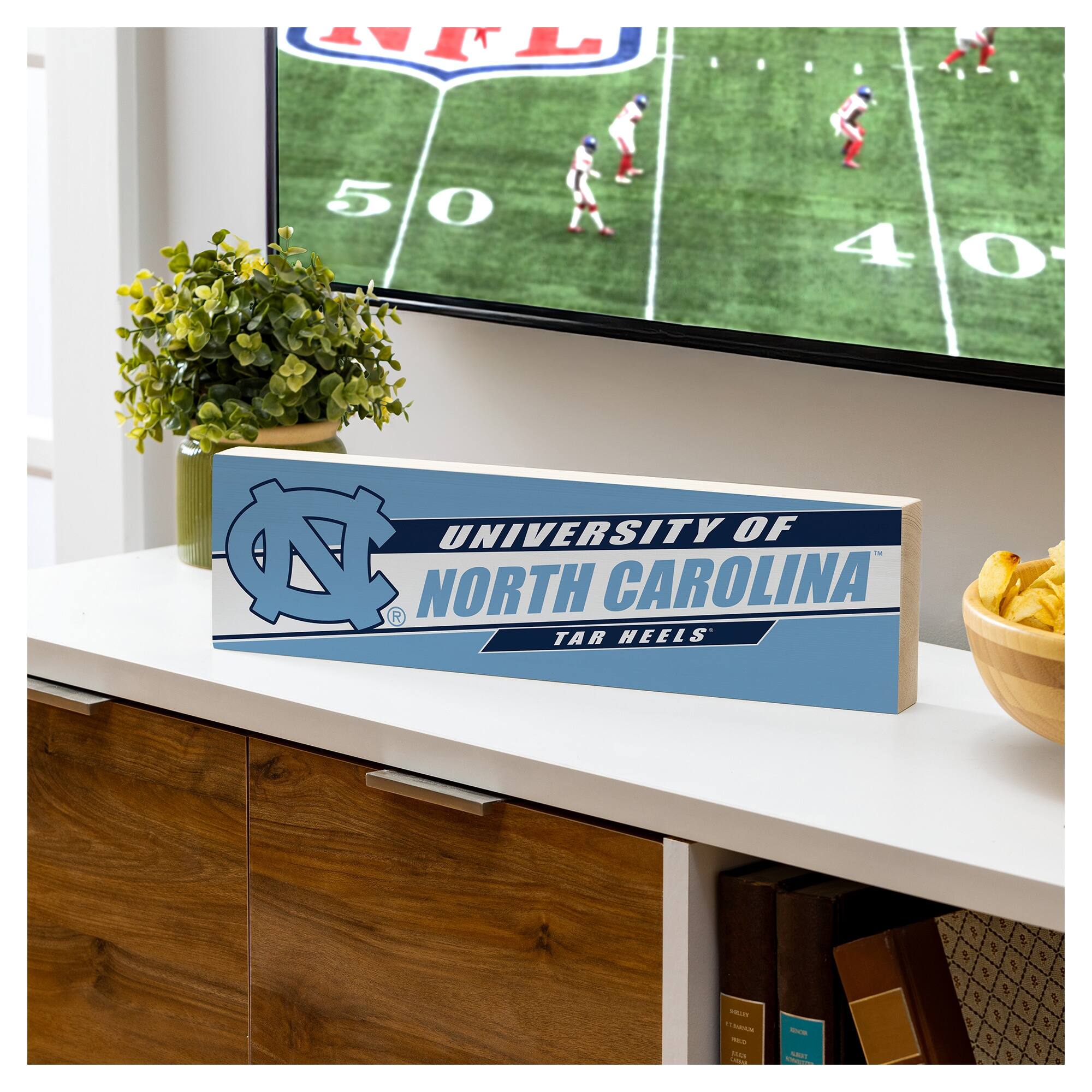 UNIVERSITY OF NORTH CAROLINA  
TAR HEELS