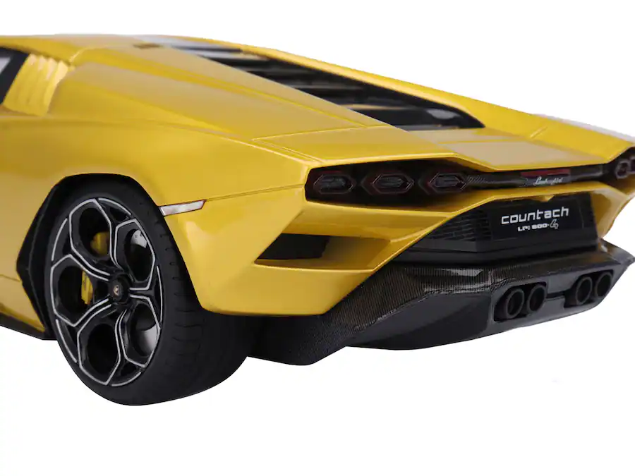 Countach 2 Lamborghini Countach LPI 800 4 New Giallo Orion Gold Metallic 1/18 ...