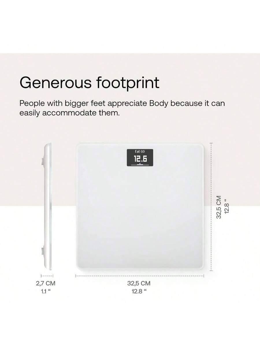 Generous footprint  
People with bigger feet appreciate Body because it can easily accommodate them.  

Fat 10  
12.6 M  
32.5 CM  
12.8 "  
2.7 CM  
1.1 "  
32.5 CM  
12.8 "