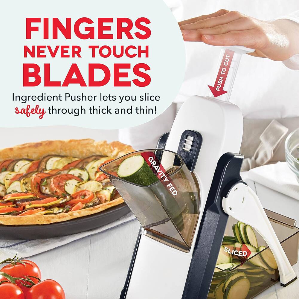FINGERS NEVER TOUCH BLADES

Ingredient Pusher lets you slice safely through thick and thin!

PUSH TO CUT

GRAVITY FED

SLICED