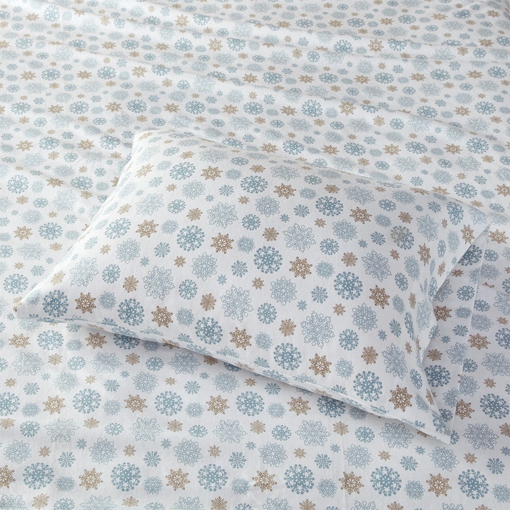 Gracie Mills - Persephone Cotton Flannel Sheet Set - Tan/Blue Snowflakes