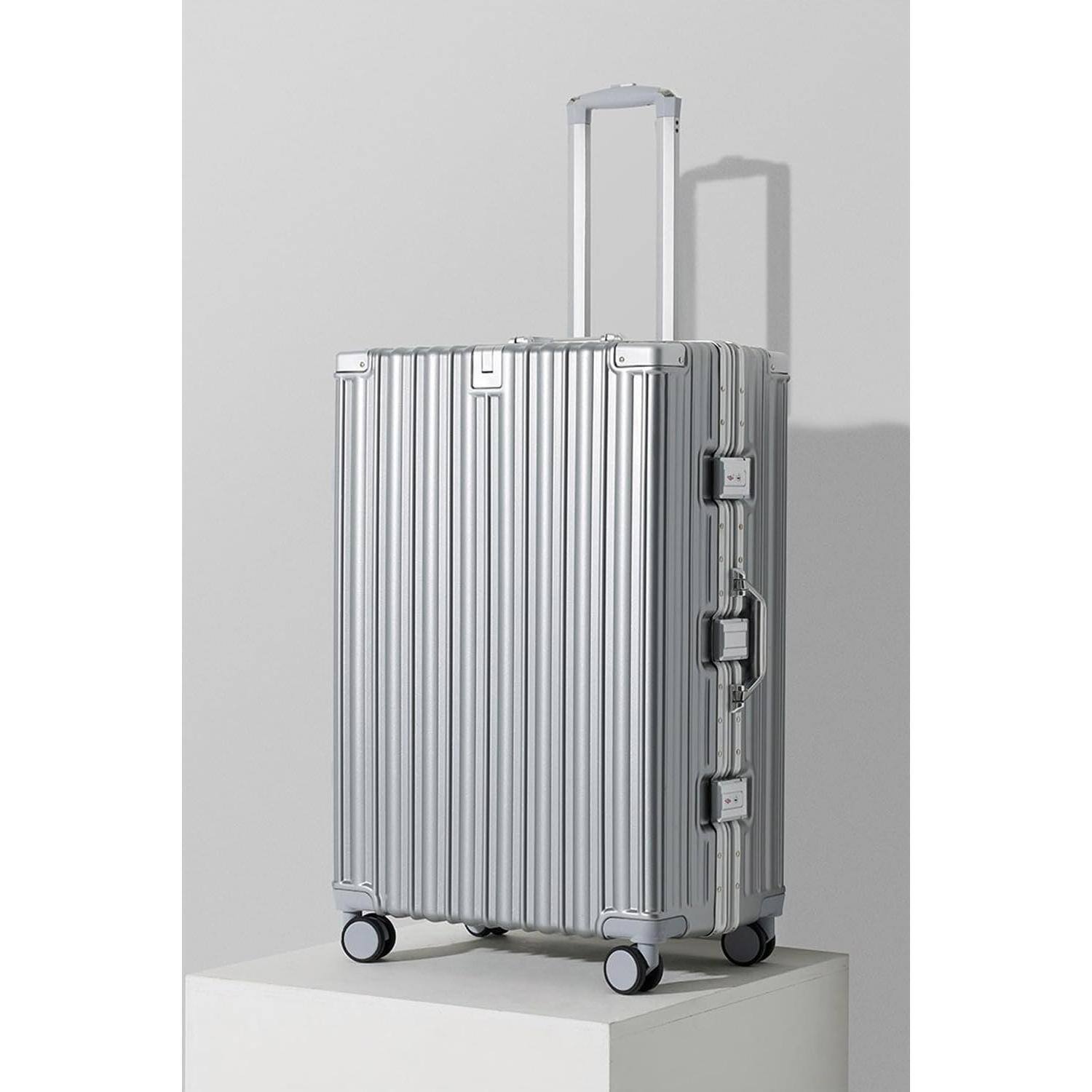Dapper Styles Aluminum Frame Carry On Luggage overall dimension size ...