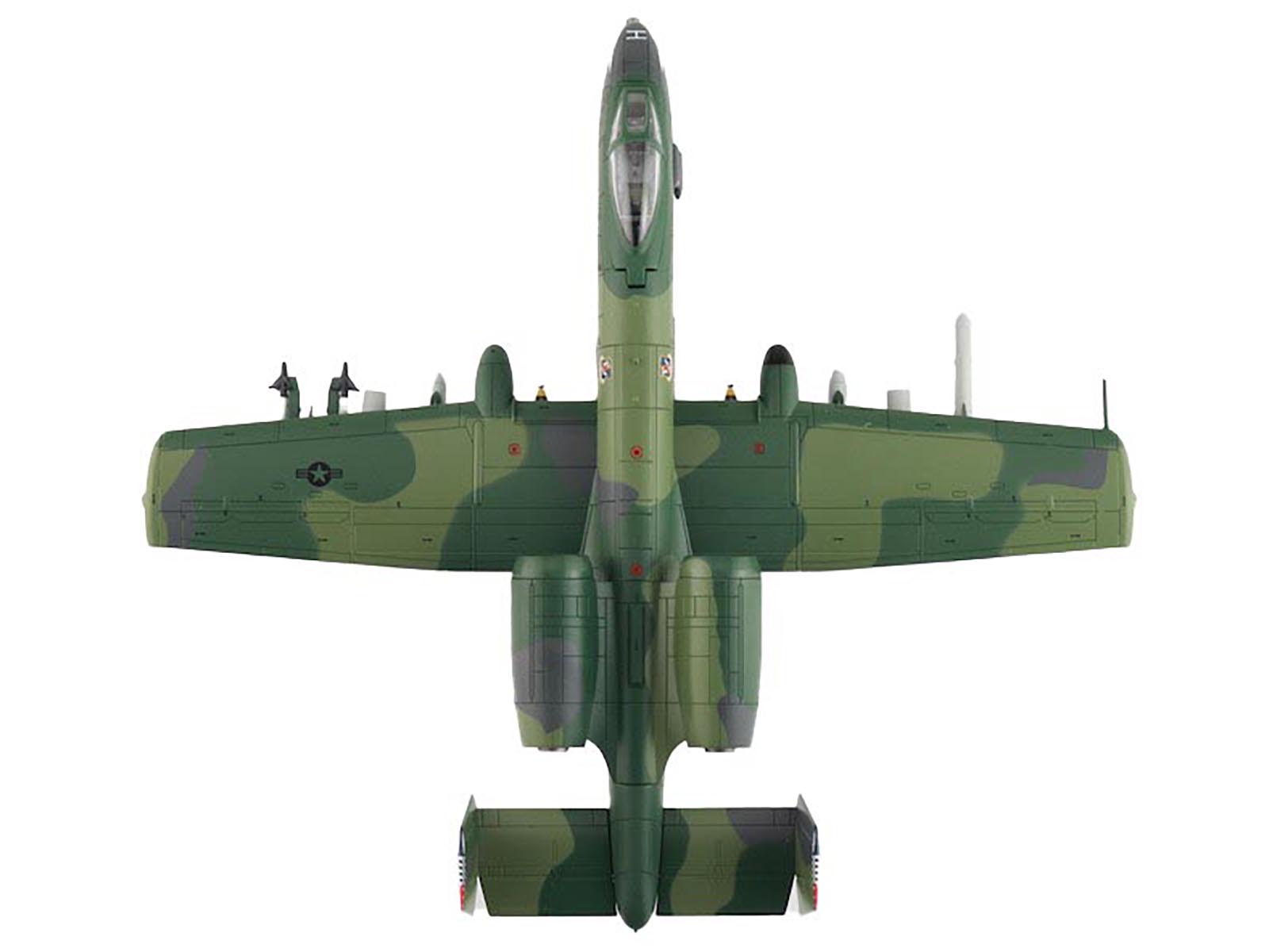 Left. Hobby Master - Fairchild Republic A-10A Thunderbolt II "Flying Tigers 23rd TFW King Fahd Airport 1991" USAF 1/72 Air Power Series - Multi.