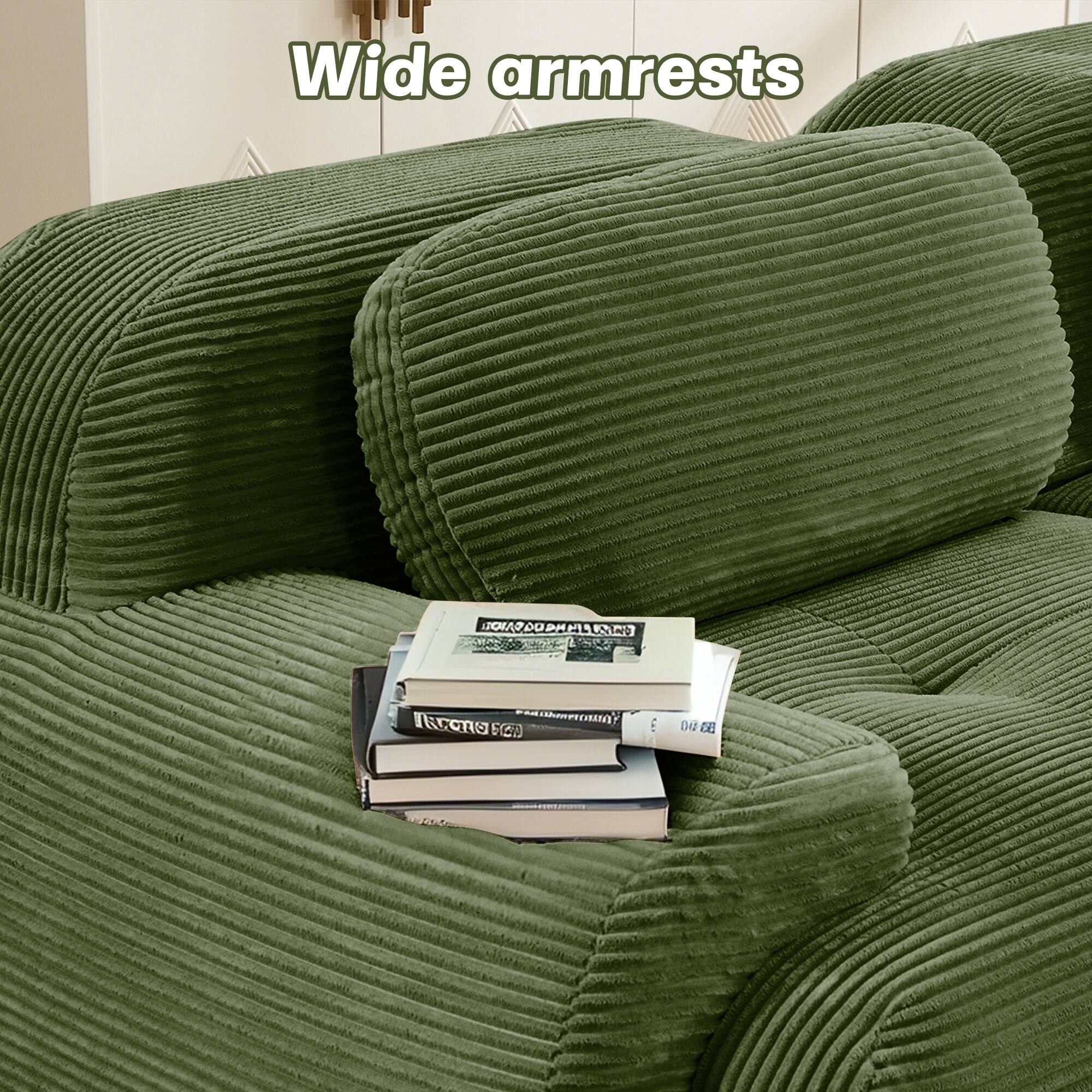 Wide armrests