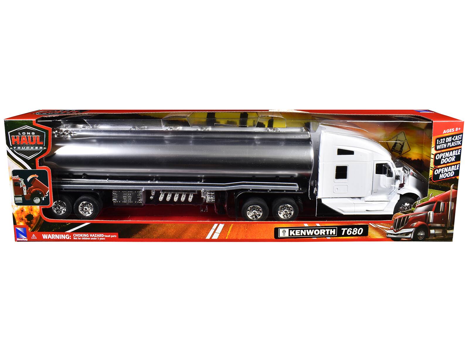 LONG HAUL TRUCKER  
AGES 8+  
1:32 DIE-CAST WITH PLASTIC  
OPENABLE DOOR  
OPENABLE HOOD  
WARNING: CHOKING HAZARD - Small parts  
Not for children under 3 years  
KENWORTH T680