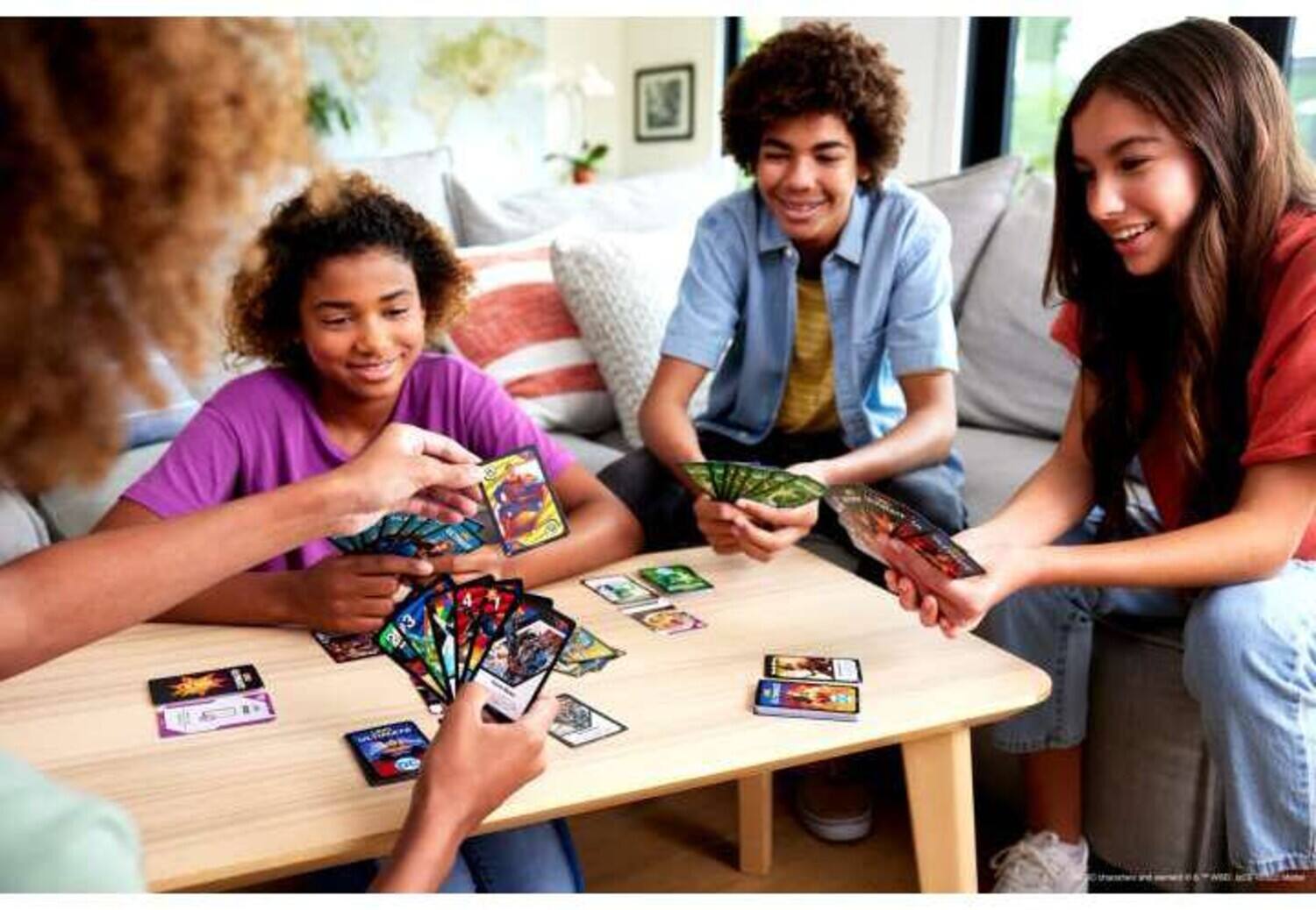 Alt View 4. Mattel - Mattel Games - UNO Ultimate DC Card Game With Collectible Foil Cards   - GAMES (MISC) - Multicolor.