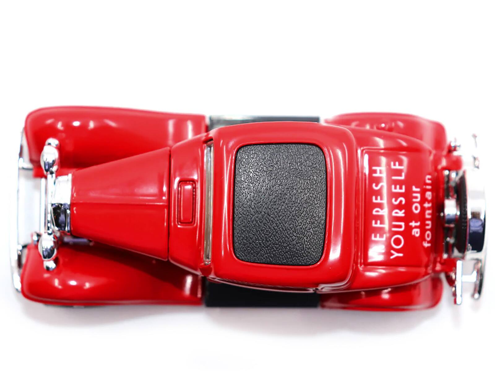 REFRESH YOURSELF at our fountain