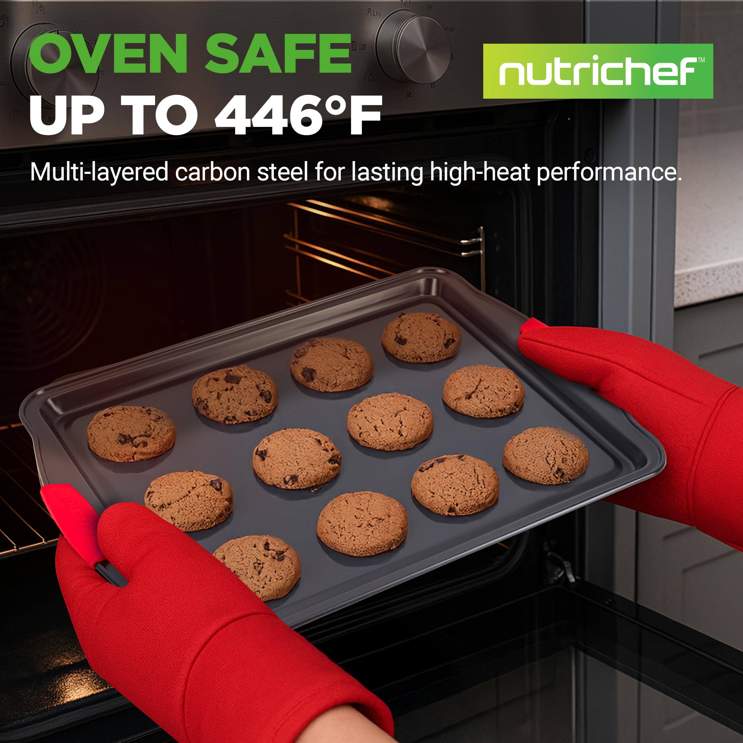 OVEN SAFE  
UP TO 446°F  

Multi-layered carbon steel for lasting high-heat performance.
