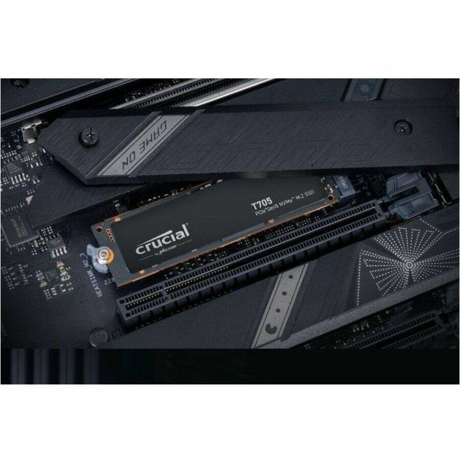 Crucial T705 1 TB Solid State Drive M.2 2280 Internal PCI Express