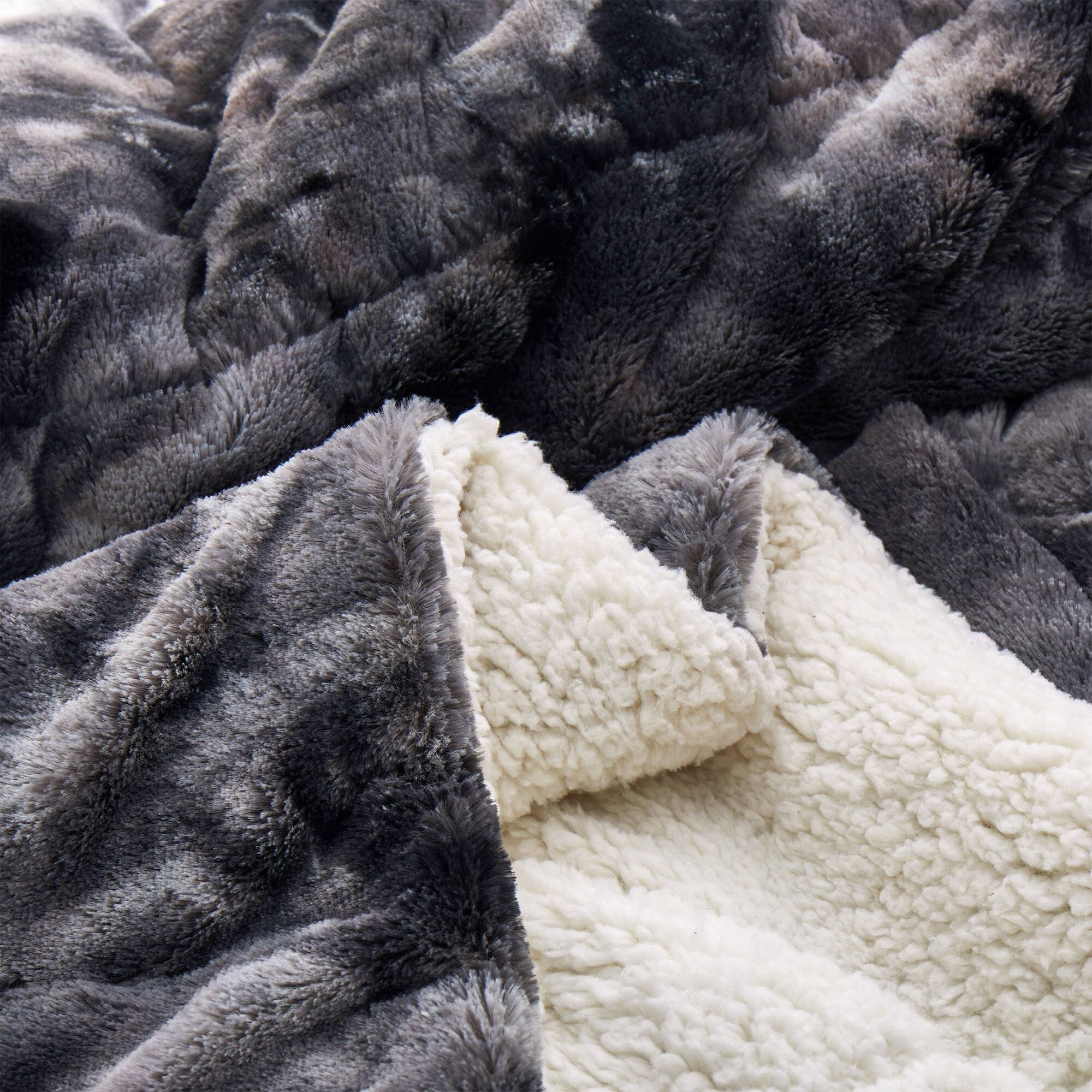 Alt View 1. Peace Nest - Peace Nest Sherpa Fluffy Faux Fur Comforter Set Plush Reversible Bedding Set - Black.