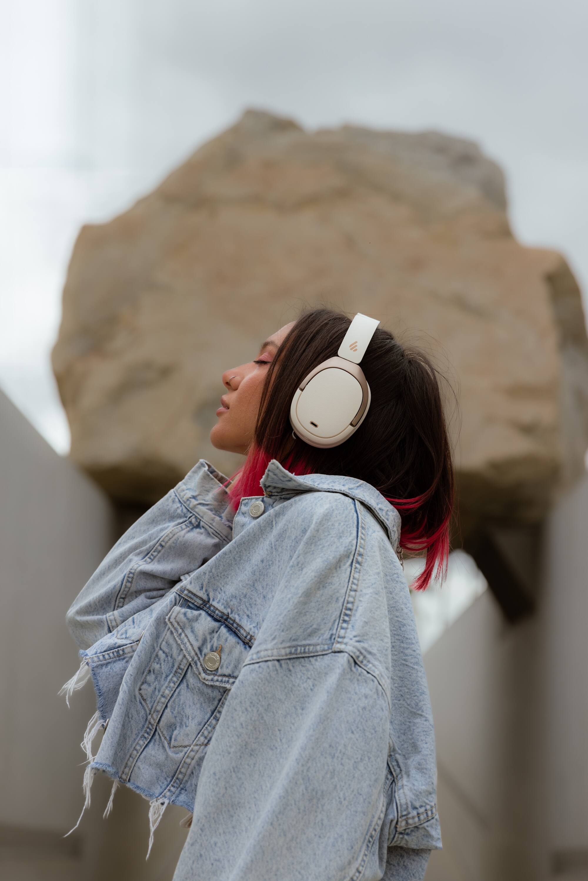 Angle. Edifier - WH950NB Wireless Noise Cancelling Over-Ear Headphones - Ivory.