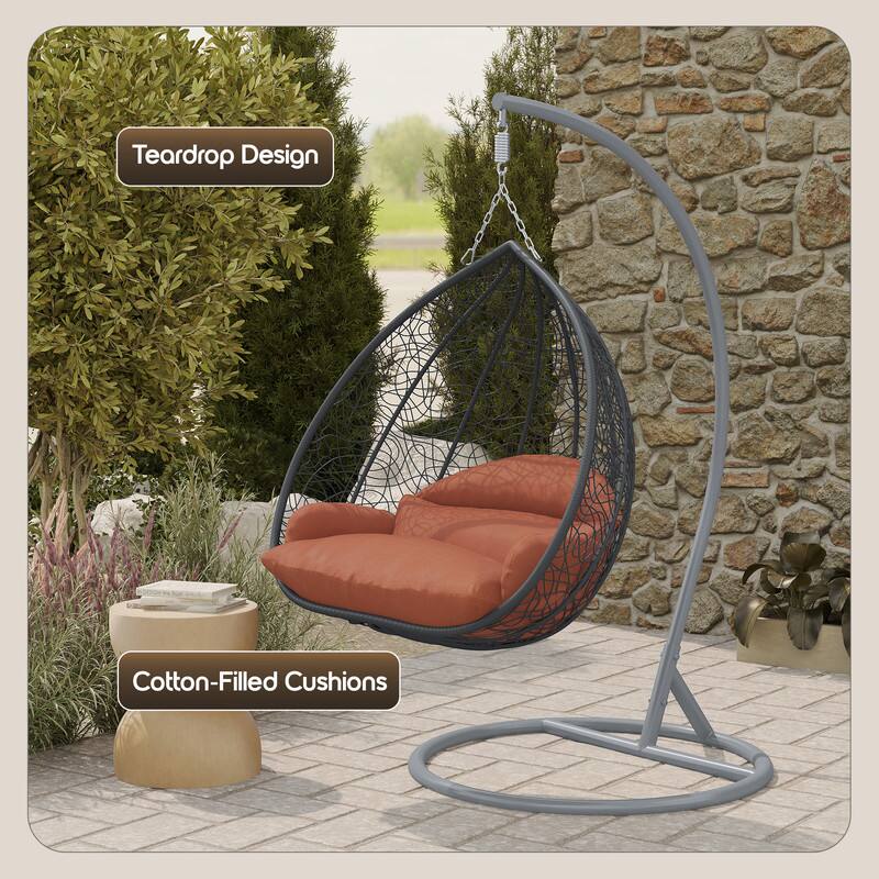 Teardrop Design  
Cotton-Filled Cushions