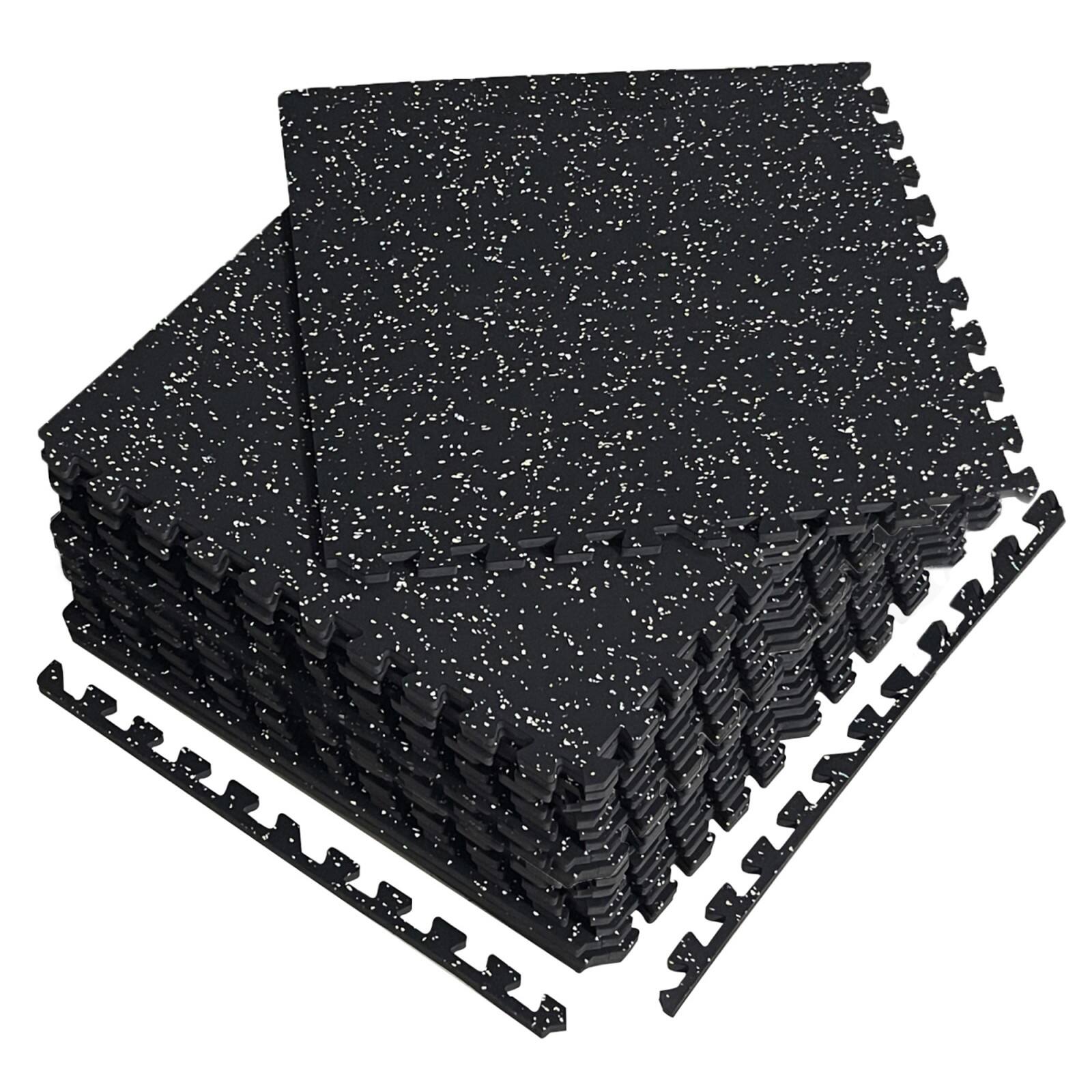 The text on the image appears to be "Brt CxresAUareng 5ER." However, it seems to be a mix of letters and numbers that might not form a coherent phrase. If this is a product or brand name, it might be intended to be read as "Brt CxresAUareng 5ER." Without additional context, it's difficult to correct or group the text accurately. If you have more information or a clearer image, I might be able to help further.