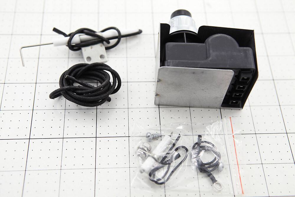 Alt View 1. Charbroil - Charbroil - CHR80010777 Electronic Ignition Kit. 1 - 4.06" L ele.