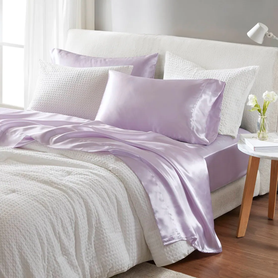 Alt View 2. Gracie Mills - Gracie Mills Coralie 6-Piece Wrinkle-free Satin Sheet Set - Lilac.