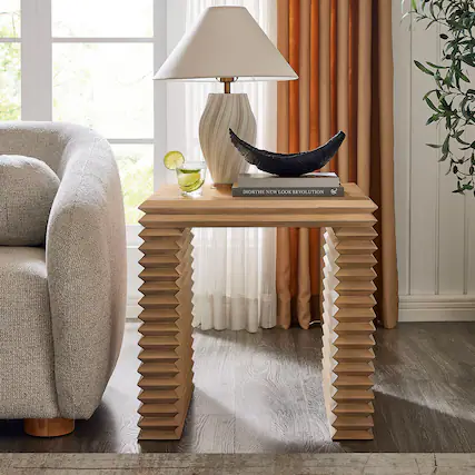 CEREAL
DIOR THE NEW LOOK REVOLUTION