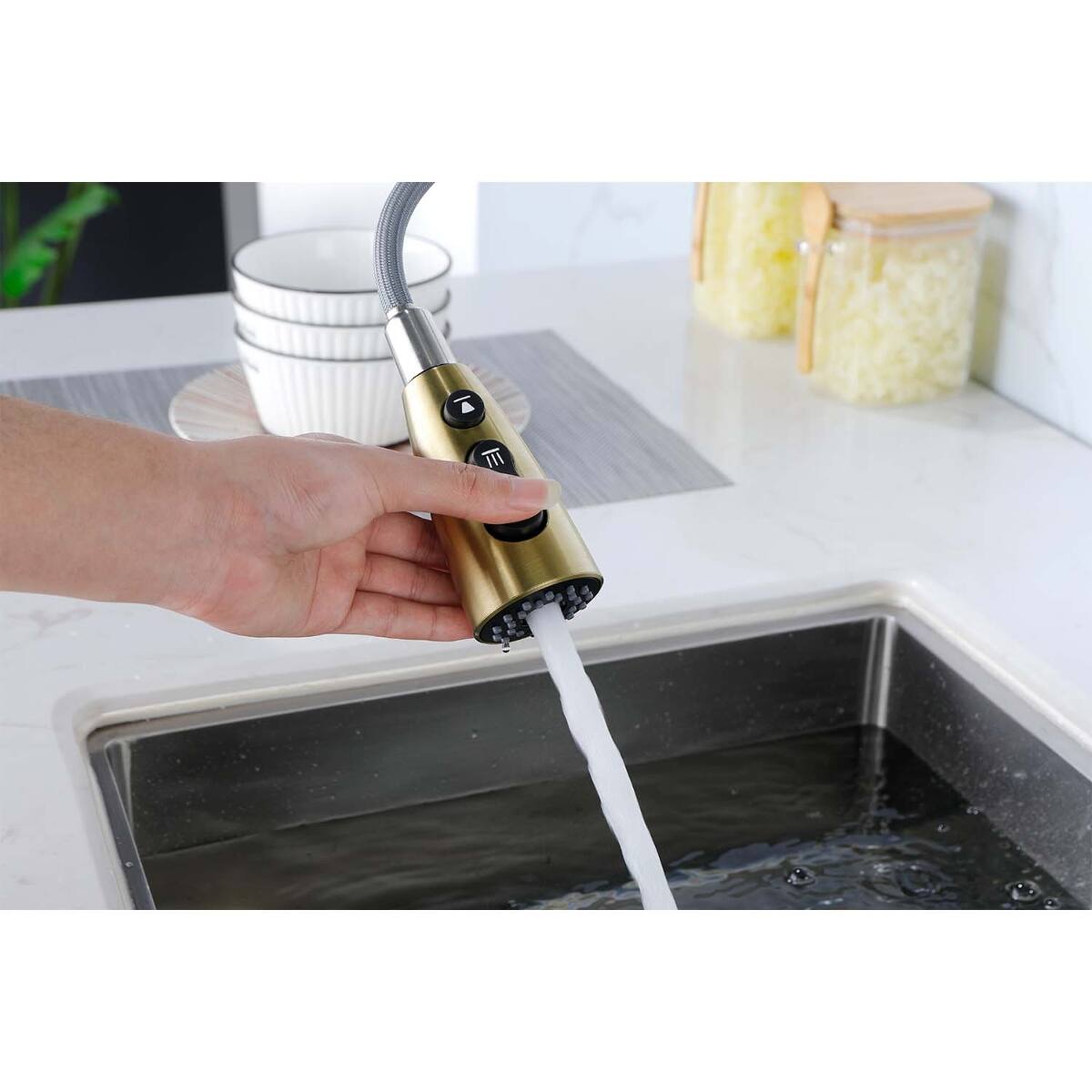 Alt View 6. Ropilly - Ropilly Pull Down Kitchen Faucet Brushed Gold Stainless Steel Single Handle Sink Faucet with Sprayer - Brushed Gold.
