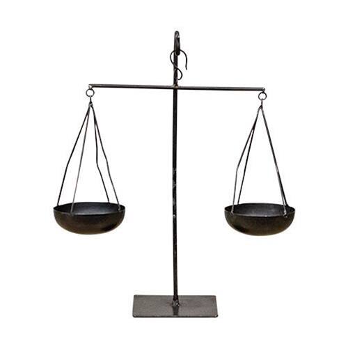 Front. BreeBe - Iron Scale - Black.