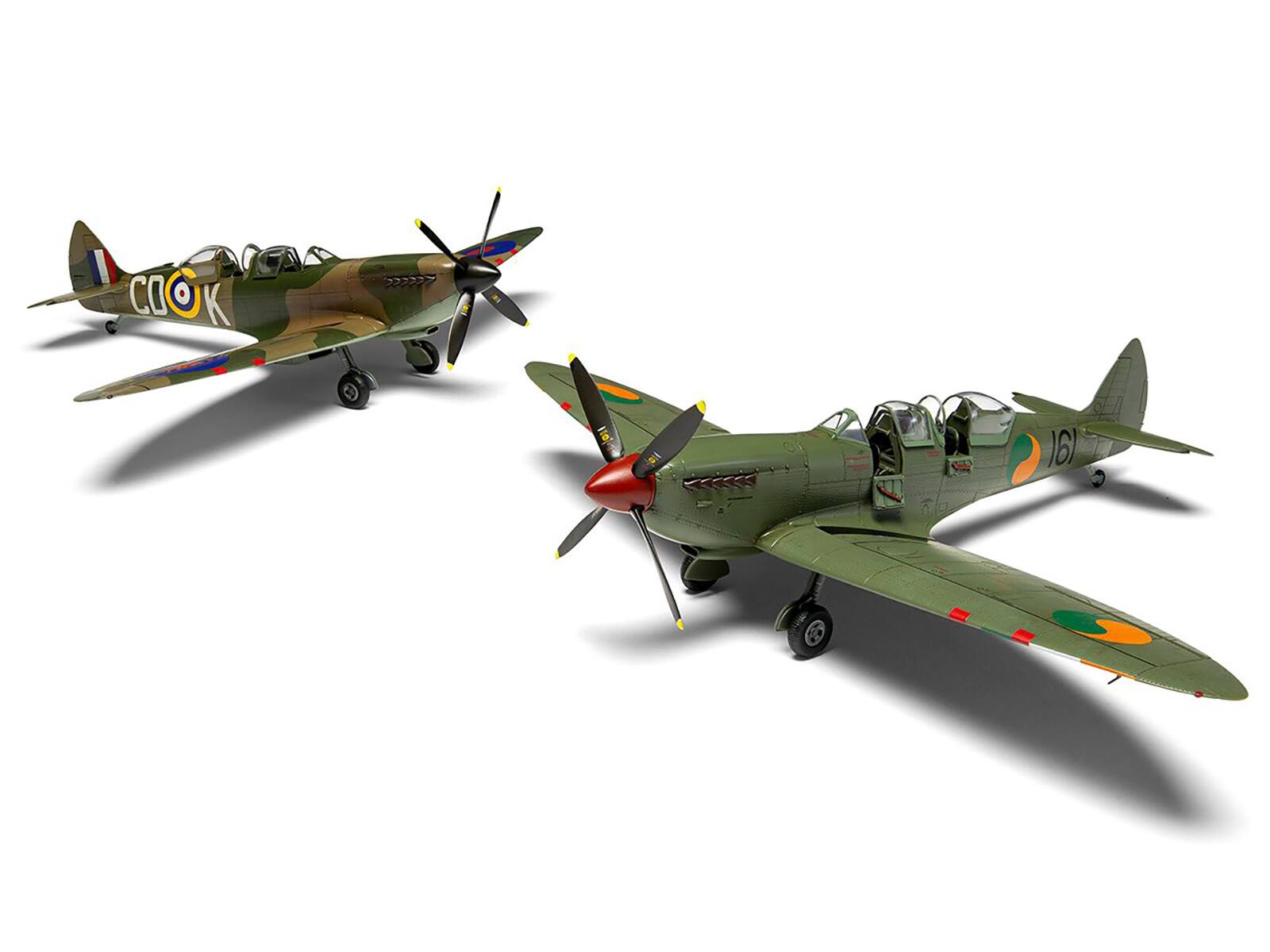 Angle. Airfix - Level 2 Model Kit Supermarine Spitfire Tr.9 Fighter Aircraft with 2 Scheme Options 1/48 Plastic Model Kit by Airfix - Multi.