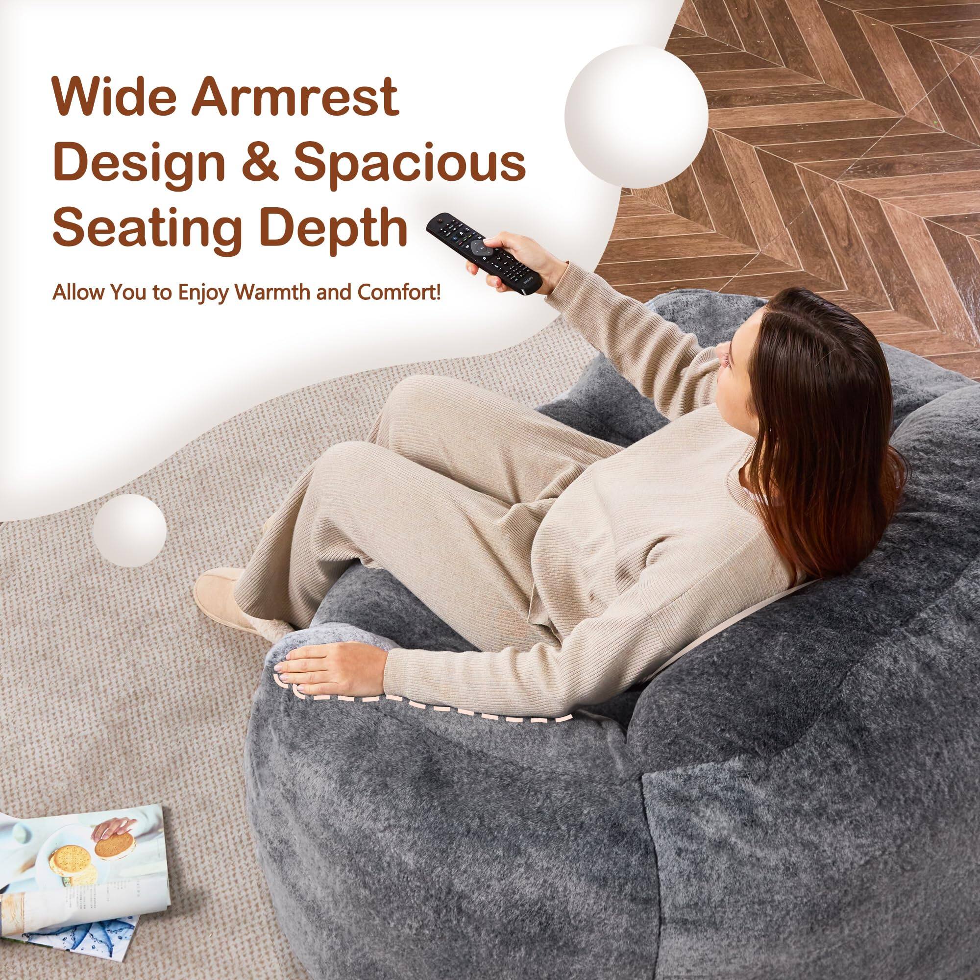 Wide Armrest Design & Spacious Seating Depth  
Allow You to Enjoy Warmth and Comfort!
