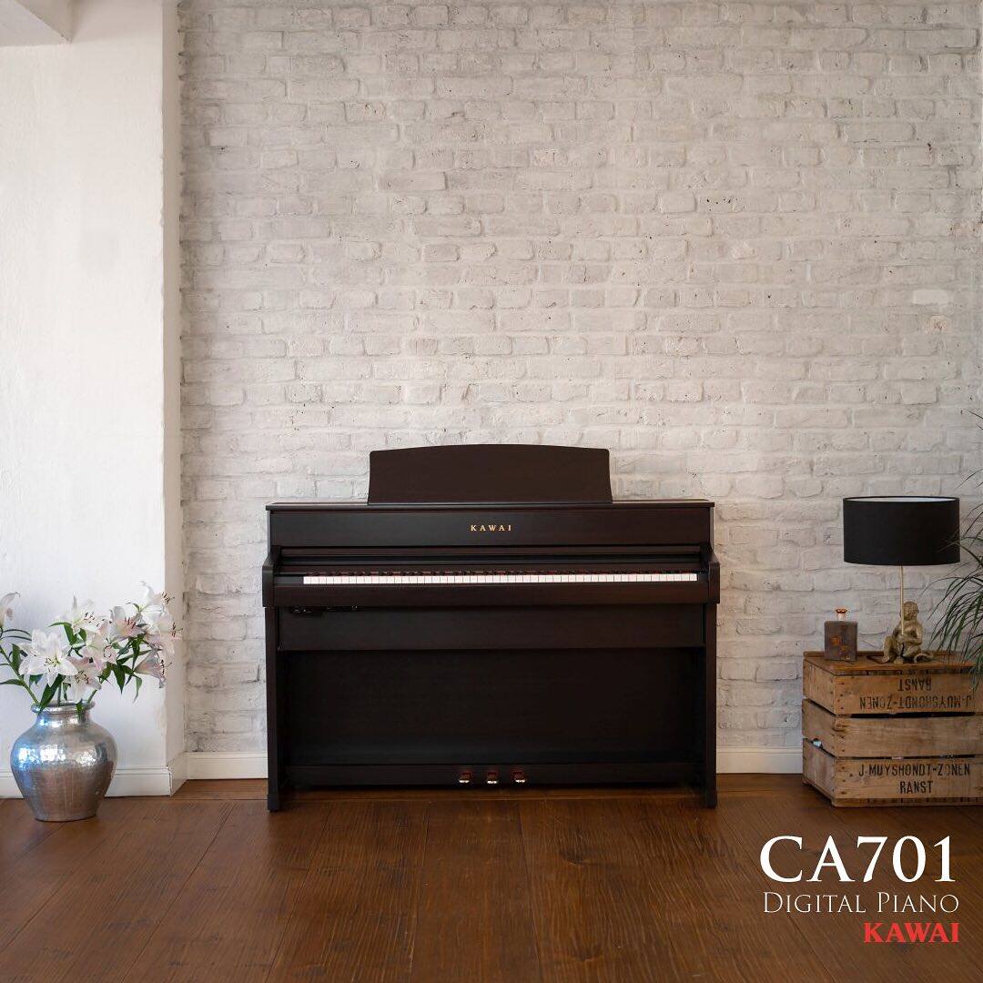 KAWAI CA701 DIGITAL PIANO