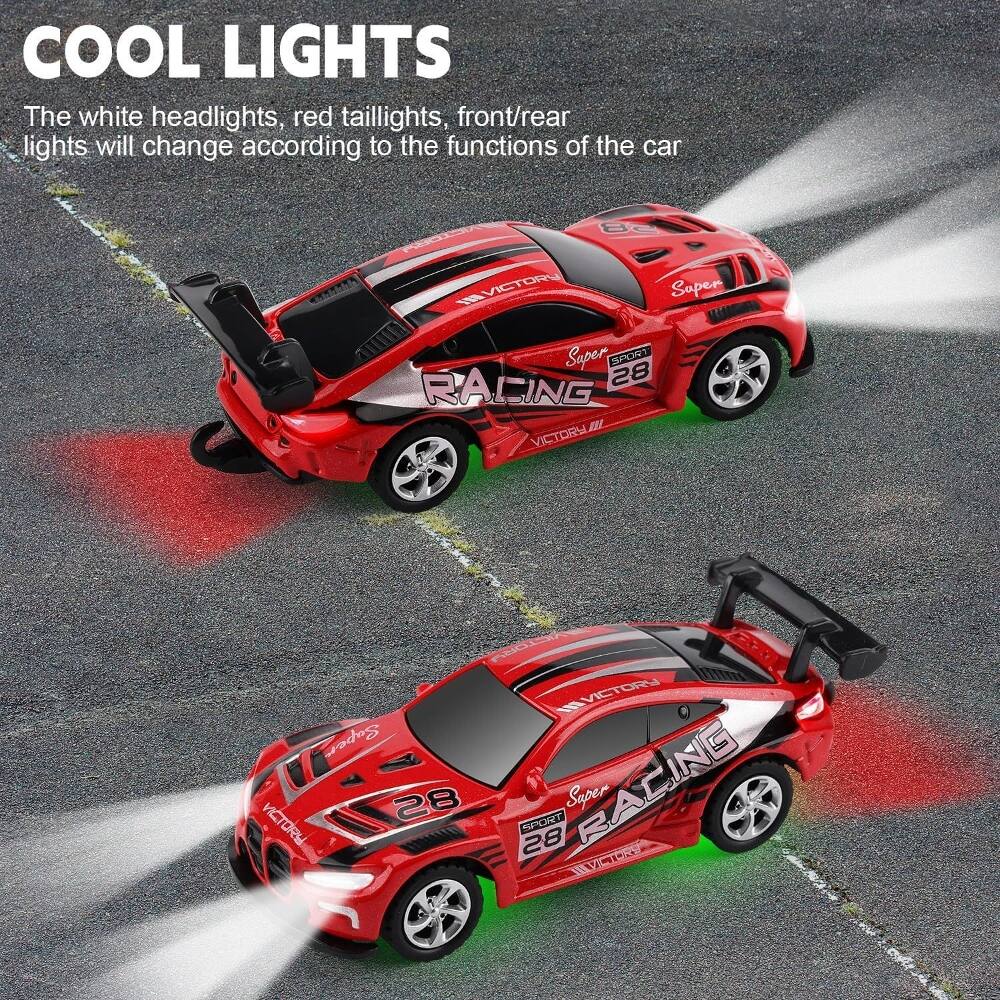 COOL LIGHTS  
The white headlights, red taillights, front/rear lights will change according to the functions of the car

86 IVICTORY Super A Super CS RACING 28 BL VICTORY ni_o PO ITIE LVICTORY Super VCTORY 28 OORAAAT 28 SPORT Saper RACING LVCTORS