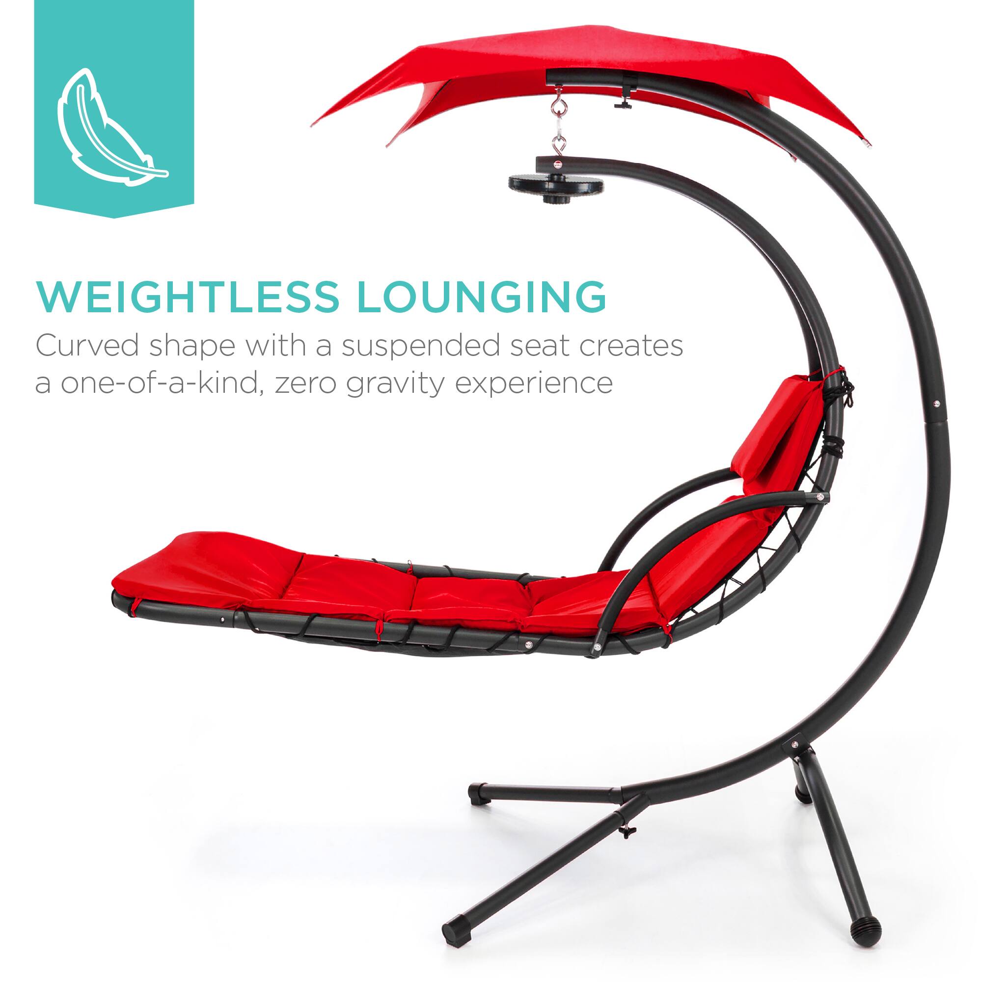 WEIGHTLESS LOUNGING  
Curved shape with a suspended seat creates a one-of-a-kind, zero gravity experience