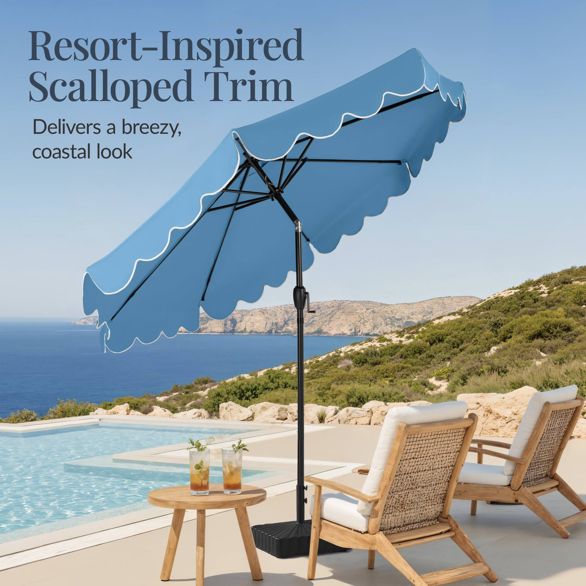 Resort-Inspired Scalloped Trim  
Delivers a breezy, coastal look