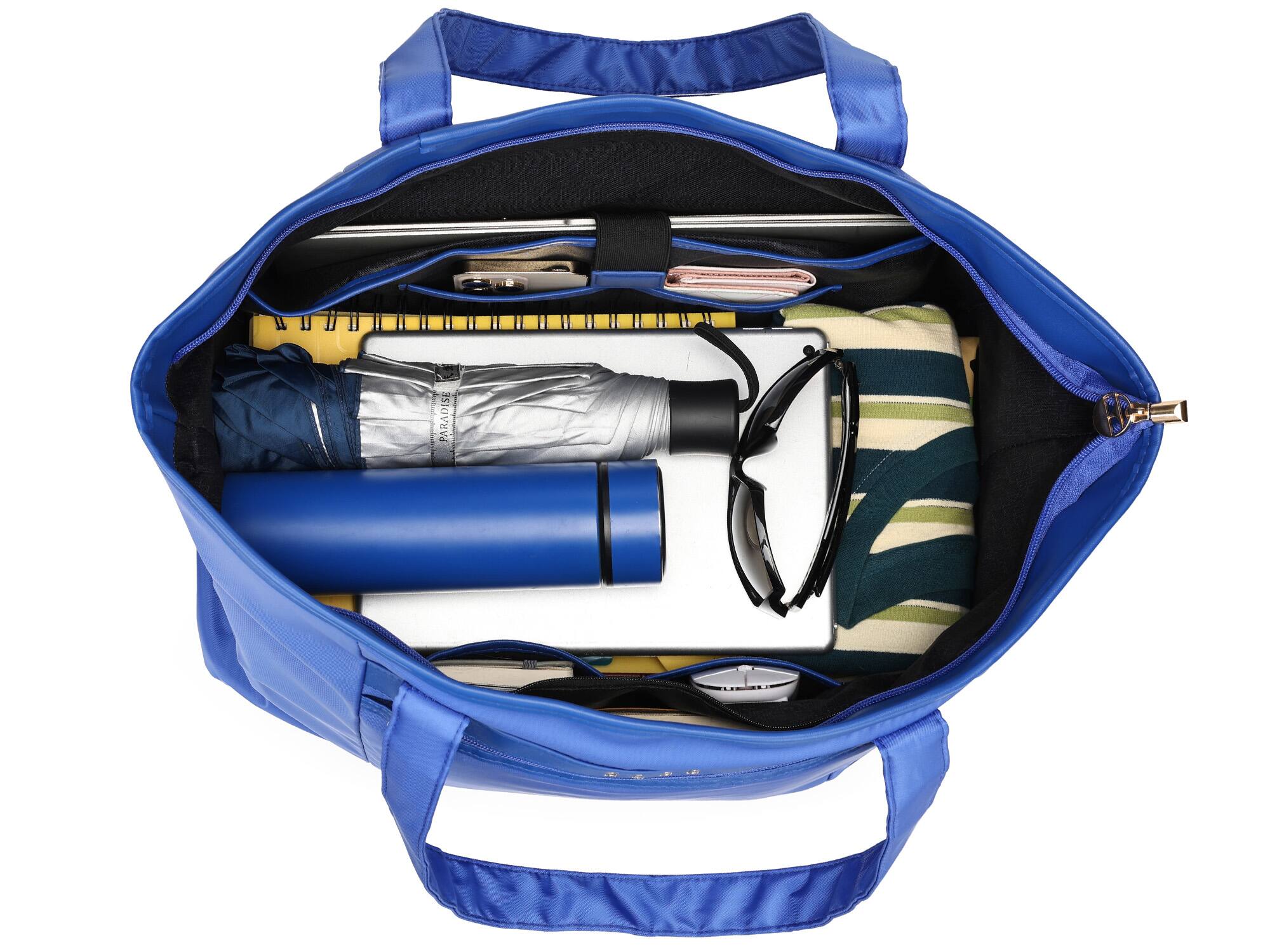 Left. Elle - ELLE Rendezvous 38L Twill Weekender Duffel Bag | Blue - Blue.