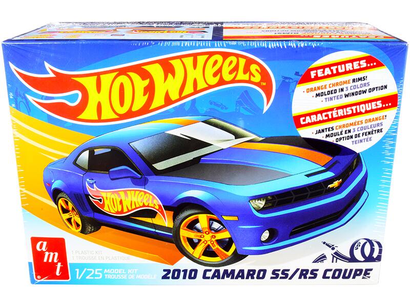 - Hot Wheels
- 2010 Camaro SS/RS Coupe
- 1/25 Model Kit
- 1 Plastic Kit
- Features...
  - Orange Chrome Rims!
  - Molded in 3 Colors
  - Tinted Window Option
- Caractéristiques...
  - Jantes chromées orange!
  - Moulé en 3 couleurs
  - Option de fenêtre teintée