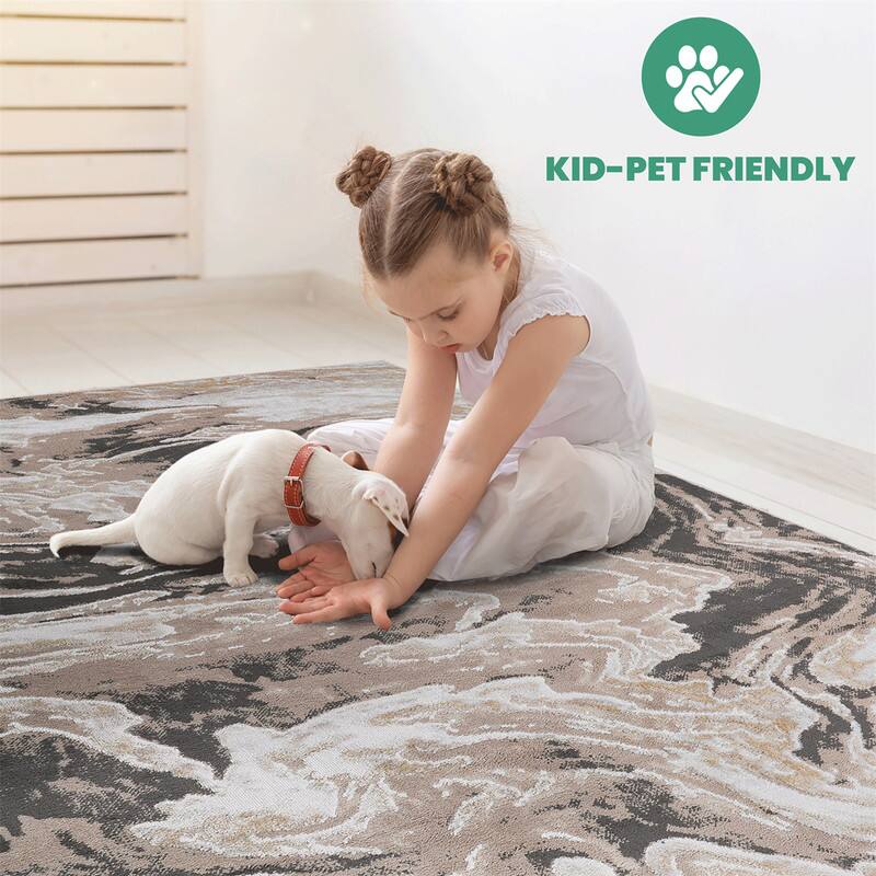 KID-PET FRIENDLY