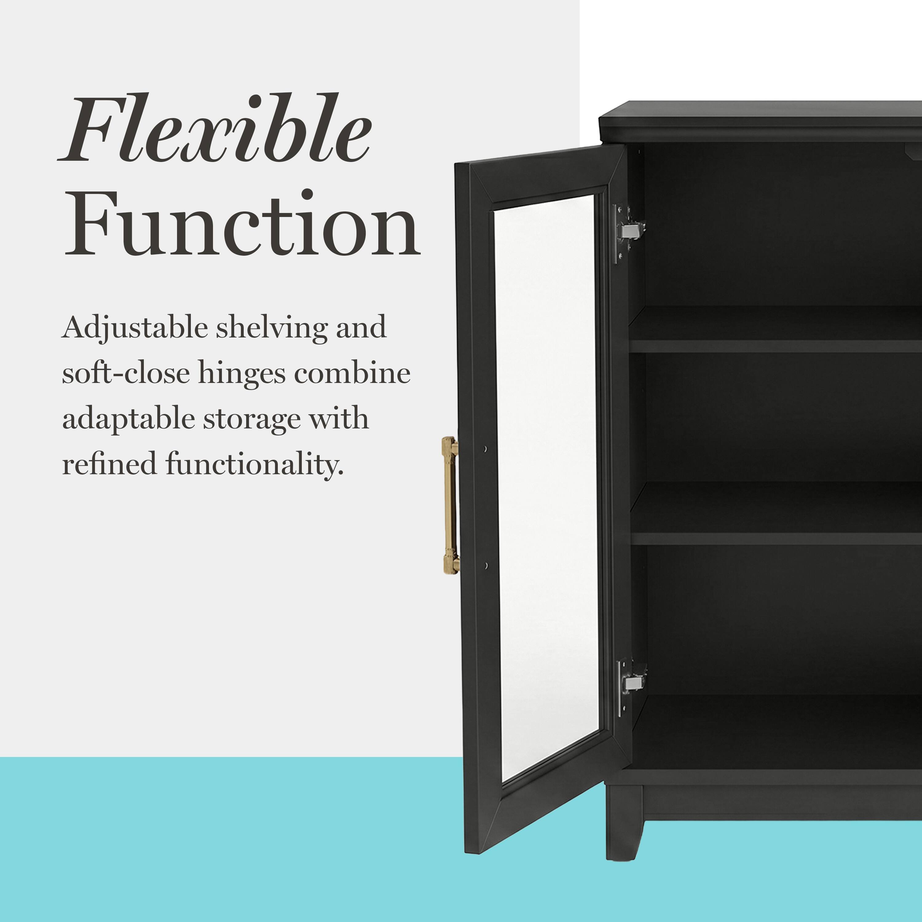 Flexible Function  
Adjustable shelving and soft-close hinges combine adaptable storage with refined functionality.