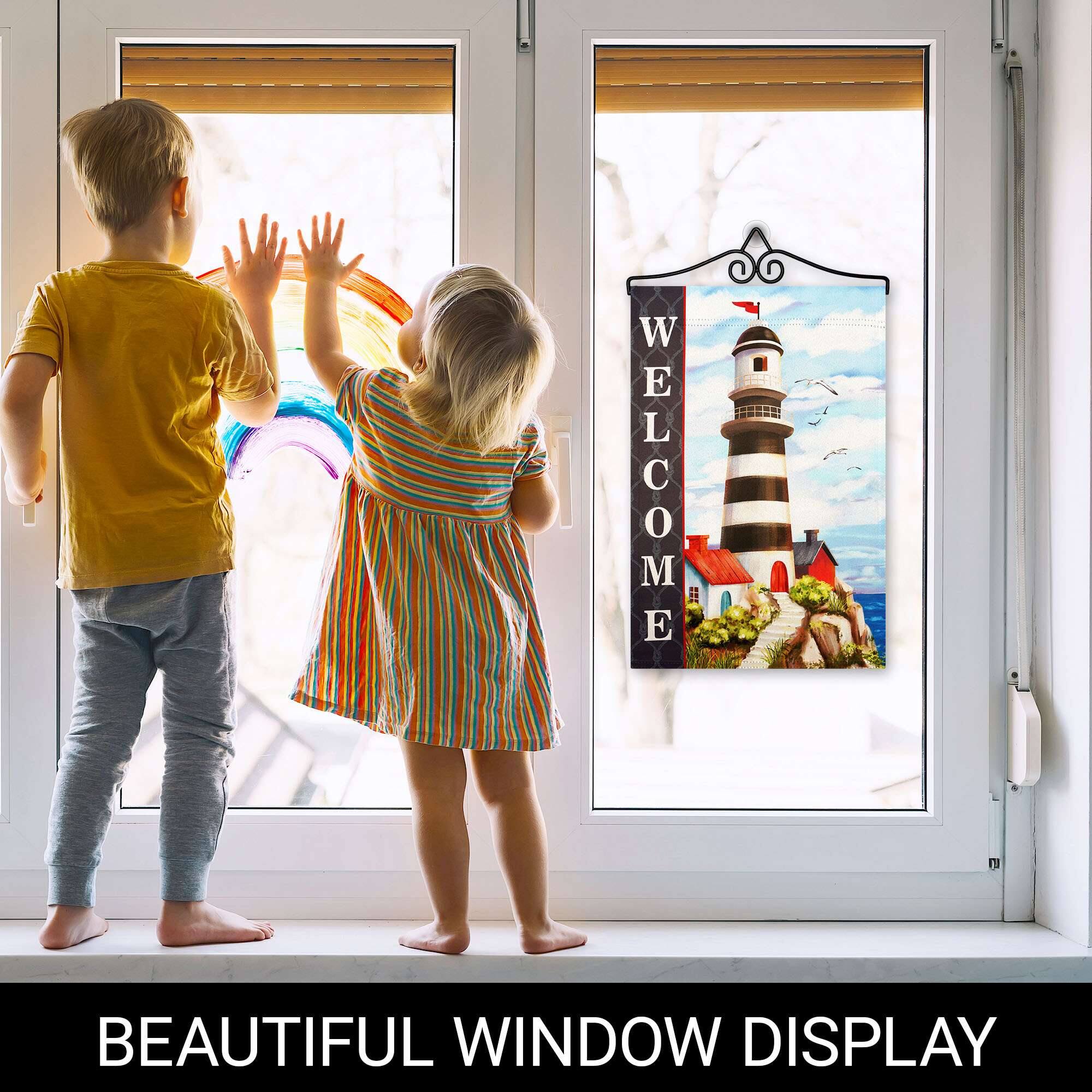 WELCOME  
BEAUTIFUL WINDOW DISPLAY