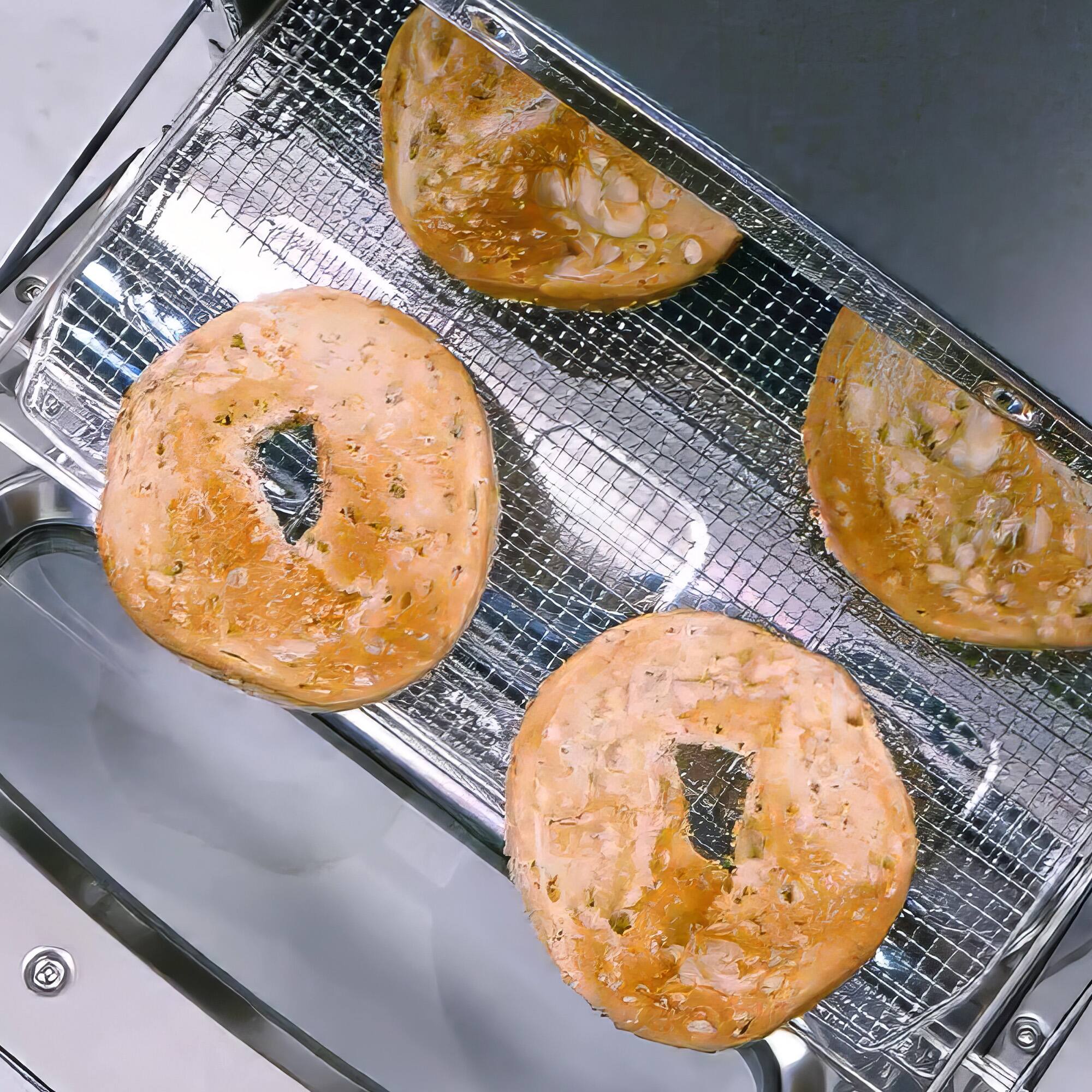 Alt View 3. Sengoku - Sengoku SET-G16A(K) HeatMate Graphite Technology Toaster Oven, 120 Volt, Black - Black.