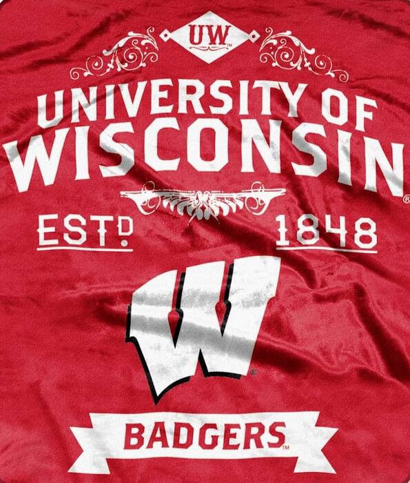 UW  
UNIVERSITY OF WISCONSIN  
EST. 1848  
BADGERS