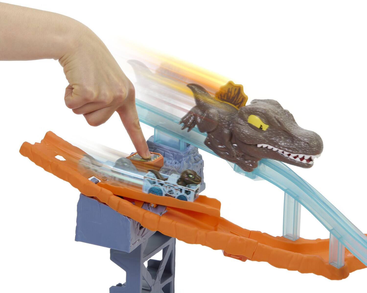 Alt View 1. Mattel - Mattel - Hot Wheels Racerverse Jurassic World: Rebirth Crash & Splash Track Set   - Collectibles - Multicolor.