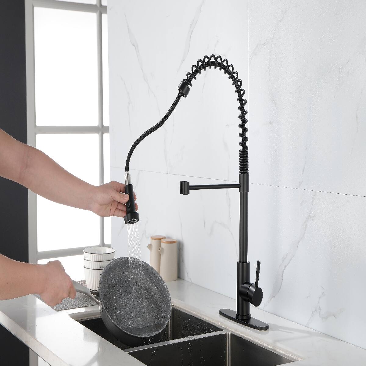 Alt View 1. Ropilly - Ropilly Spring Kitchen Faucet with Pull Out Sprayer, Matte Black Stainless Steel Single Handle Single Hole Faucet - Matte Black.
