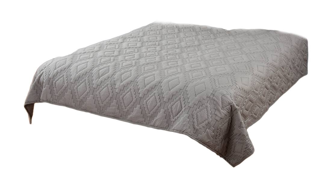 Front. Rizzy Home - Rizzy Home Tapper Grey Twin Size Quilt 70 Inches X 86 Inches - Gray.