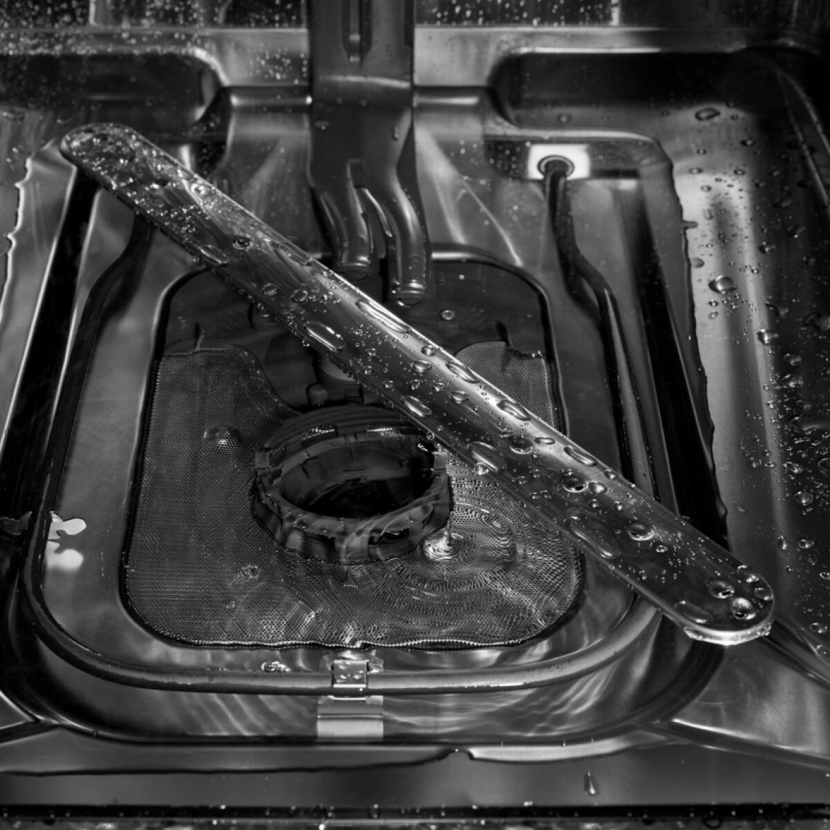 Alt View 7. KitchenAid - KitchenAid - 24" Front Control Built-In Tub Dishwasher with Third Level Utensil Rack and 47 dBA - PrintShield Stainless.